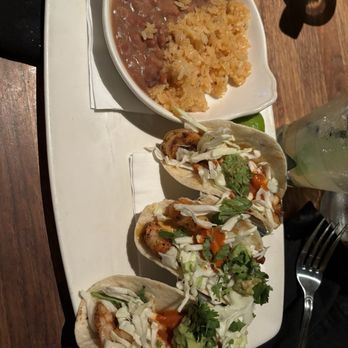 Yard House - Blackened Shrimp Tacos - New American Near Me - Springfield, Virginia
