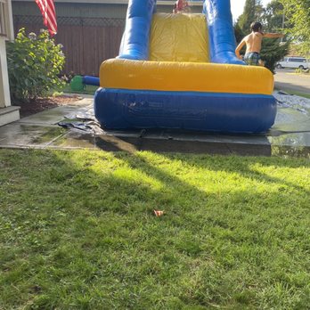 KnD JumpAround - Waterslide - Bounce House Rentals Near Me