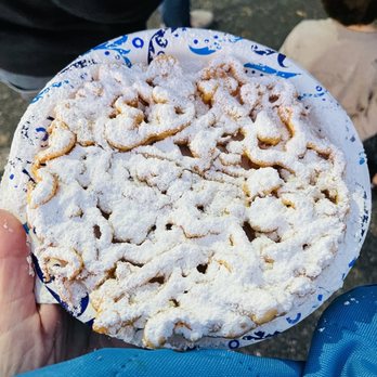 Dough Slingers Funnel Cakes & more - Desserts Near Me