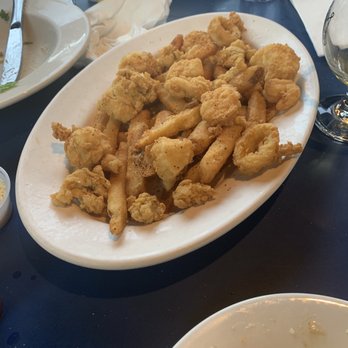 Boston Sail Loft - Fried bland ass seafood Platter - Bars Near Me - Boston, Massachusetts Boston Sail Loft - Fried bland ass seafood Platter - Bars Near Me - Boston, Massachusetts