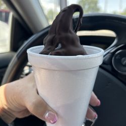 Tastee Treat - Dip cone!!! Yummy tastes like homemade ice cream! Nice thick chocolate top yum