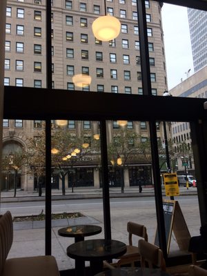 Café Humble Lion (McGill College) by null