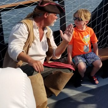 Dark Star Pirate Cruises - Having a great chat with one of the fabulous cast members! - Boating Near Me - Wildwood Crest, New Jersey