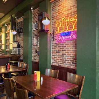 Urban Fork - Inside - Burgers Near Me - Wilmington, Delaware Urban Fork - Inside - Burgers Near Me - Wilmington, Delaware