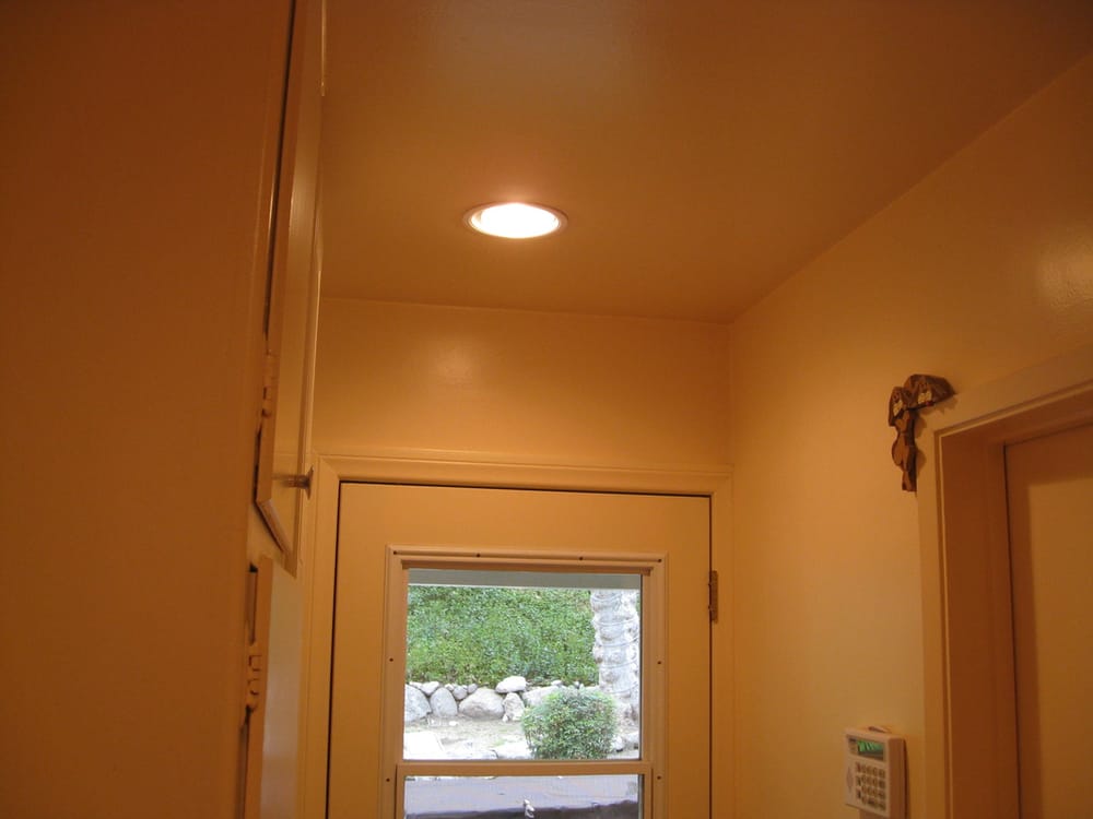 Slide of Martin's Electrical & Lighting Company
