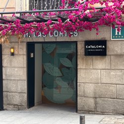 Catalonia Las Cortes - Entrance