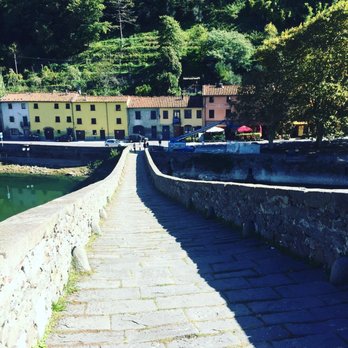 Ponte Della Maddalena - Landmarks & Historical Buildings Near Me - Borgo A Mozzano, LU