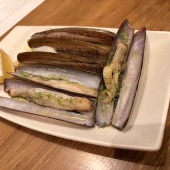 Ciutat Comtal - Grilled Razor Clams - Tapas Bars Near Me - Barcelona, B