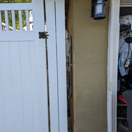 Gap in the gate about 5 inches wide. Gap in the gate about 5 inches wide.