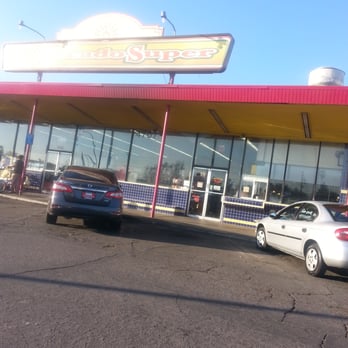 El Mercado Super - They have horrible customer service. - Grocery Near Me - Fresno, California El Mercado Super - They have horrible customer service. - Grocery Near Me - Fresno, California