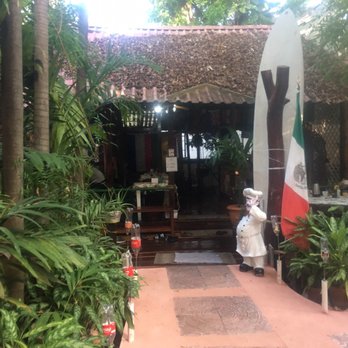 El Rey del Caribe - Breakfast location - no shoes allowed - Hotels Near Me - Cancún, ROO