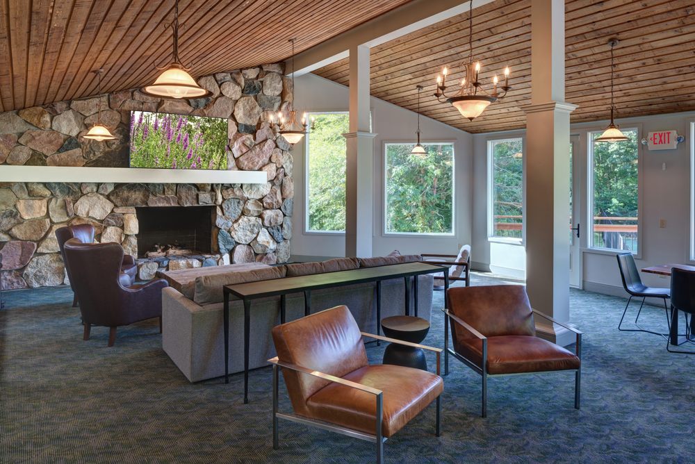 GREENSPIRE APARTMENTS Updated September 2024 22 Photos 8380