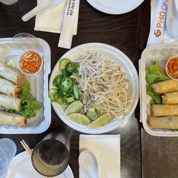 Pho Che - Vietnamese Near Me - Flushing, New York