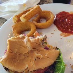 Ate most of the burger, it was good. Ate most of the burger, it was good.