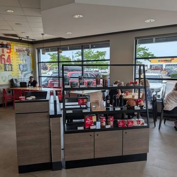 Tim Hortons - Merchandise and seating area - Coffee & Tea Near Me - Newmarket, Ontario Tim Hortons - Merchandise and seating area - Coffee & Tea Near Me - Newmarket, Ontario