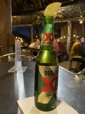 Hondo's On Main by null