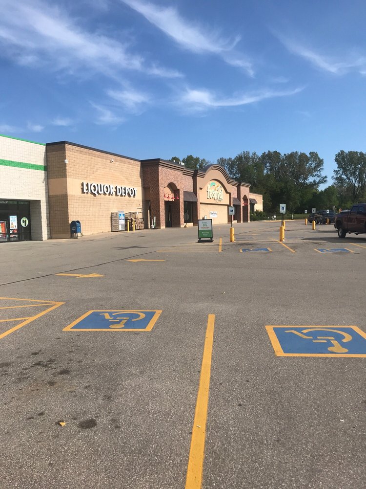 FESTIVAL FOODS 10 Reviews 750 N Union St, Mauston, Wisconsin