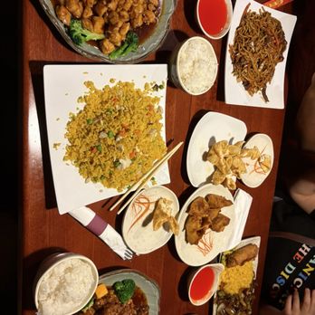New Star - All of the food ordered! Crab Rangoons, Pork Wontons, and 5 different entrees. :3 - Chinese Near Me - Claremore, Oklahoma New Star - All of the food ordered! Crab Rangoons, Pork Wontons, and 5 different entrees. :3 - Chinese Near Me - Claremore, Oklahoma