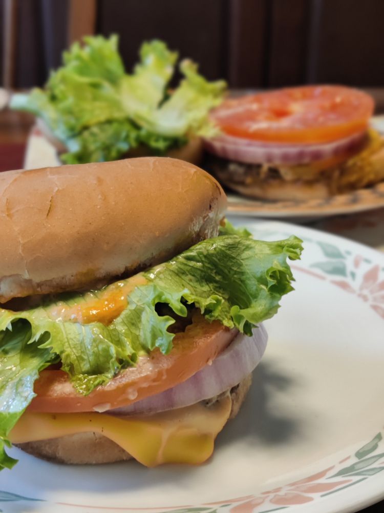 Hole In the Wall Burger — Mexican restaurant in Lake Forest