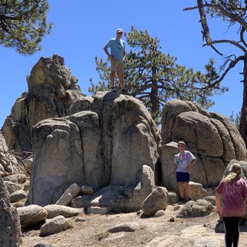 Castle Rock Trail - Hiking Near Me - Big Bear Lake, California