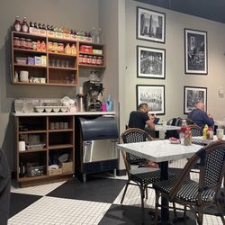 The New Yorker Deli