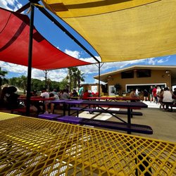Surfside Club - Outdoor seating