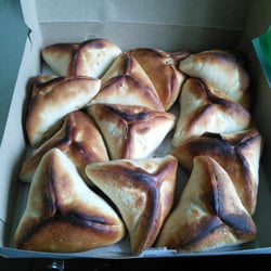Noujaim Middle Eastern Bakery and Grocery - The real deal.