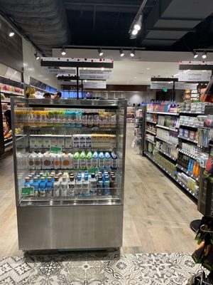 Plum Market – Ally Detroit Center by null