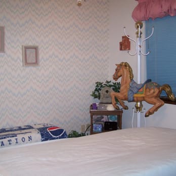 Massage By Bernard Dossett - Massage room and table - Massage Therapy Near Me - Amarillo, Texas