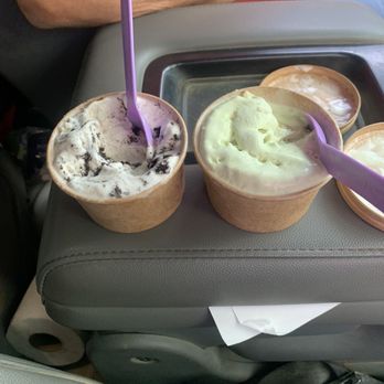 Sprinkle and Spoon - Cookies & Dreams and Key Lime Pie ice cream. - Gelato Near Me - Galesburg, Illinois Sprinkle and Spoon - Cookies & Dreams and Key Lime Pie ice cream. - Gelato Near Me - Galesburg, Illinois