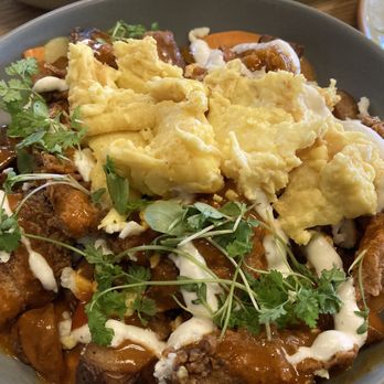 Casa Yari - Buffalo 'Chicken' Hash w/ Fried Oyster Vegan Option - Latin American Near Me - Chicago, Illinois