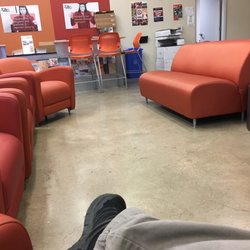 Cafe College - Nice chairs