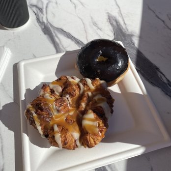 Bonrue Bakery - Bakeries Near Me - St George, Utah
