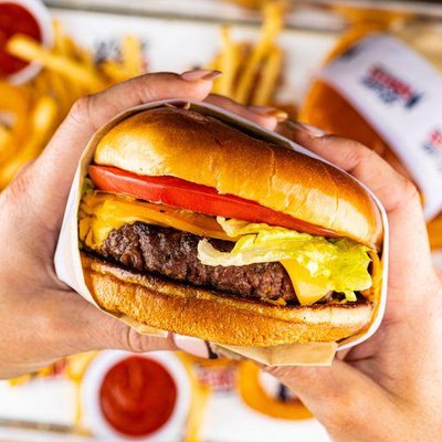 Lola's Burgers by null