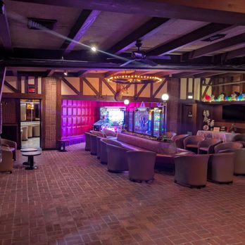 The Pub - Interior - Pubs Near Me - Pennsauken, New Jersey