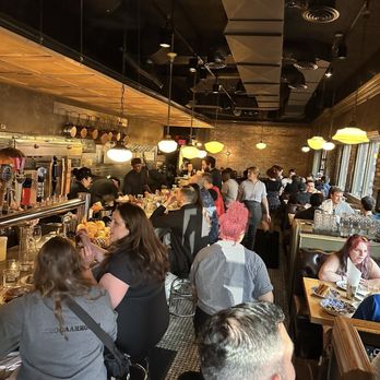 Au Cheval - Bars Near Me - Chicago, Illinois