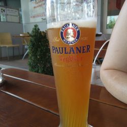 Restaurant Piccolo - Eiskaltes  alkfreies  Weissbier