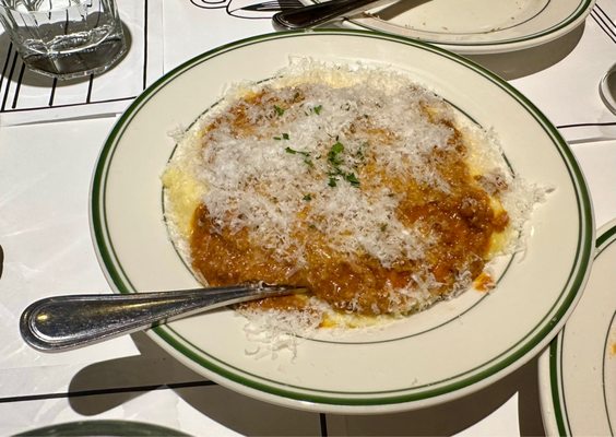 Jon & Vinny's Beverly Hills by null