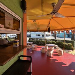 Antojitos Mexicanos La Placita