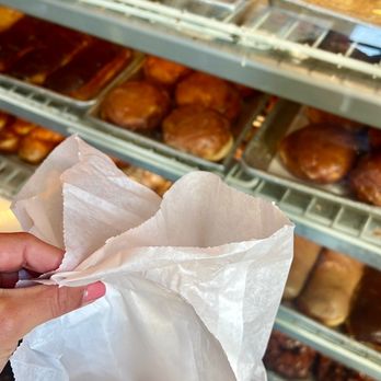 Gateway Croissant - Coffee & Tea Near Me - San Francisco, California