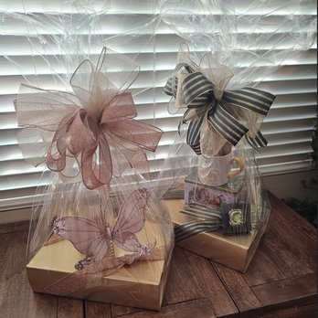 The Wrapper - Business promotional gifts I had wrapped @ The Wrapper II, South Coast Plaza. - Gift Shops Near Me - Costa Mesa, California