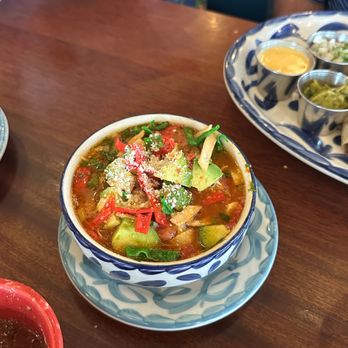 Mandito's Tex-Mex - Totilla Soup - Tex-Mex Near Me - Bellaire, Texas