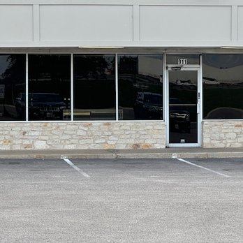Subaru key Replacement - 911 N-35 is a retail space. It is not occupied by Subaru key. - Keys & Locksmiths Near Me - Round Rock, Texas Subaru key Replacement - 911 N-35 is a retail space. It is not occupied by Subaru key. - Keys & Locksmiths Near Me - Round Rock, Texas