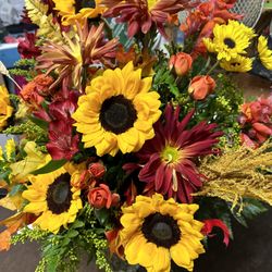Jobe Florist - fall arrangement