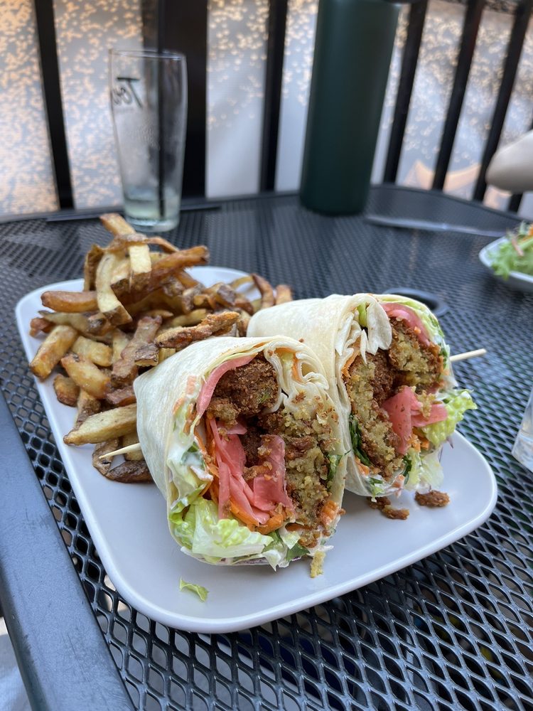 The Thirsty Goose Logo