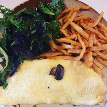 Sardine - Omelette with mushrooms Brie and arugula! - French Near Me - Madison, Wisconsin Sardine - Omelette with mushrooms Brie and arugula! - French Near Me - Madison, Wisconsin