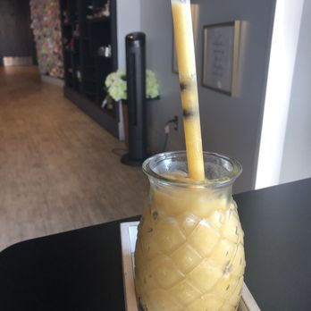 Chilly Bubbles And Co Cafe - Passionfruit Chiller with Boba - Bubble Tea Near Me - Maitland, Florida