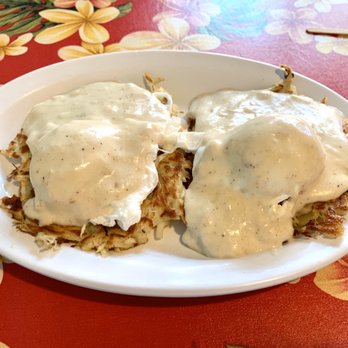 808 Grindz Cafe - Crab latkes - Cafes Near Me - Lahaina, Hawaii