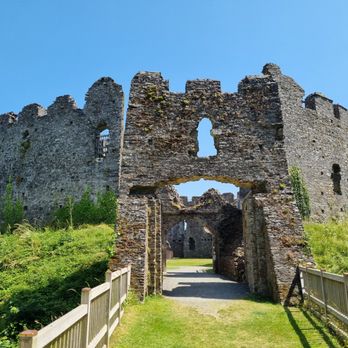 Restormel Castle - Castles Near Me - Lostwithiel, CON