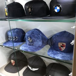 Hip-Hop Fashion Edition - Dope snapbacks